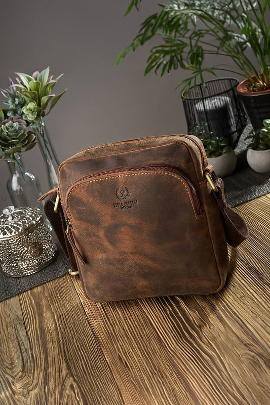   Torebka Model T-63-HBR Brown - Galanter 
