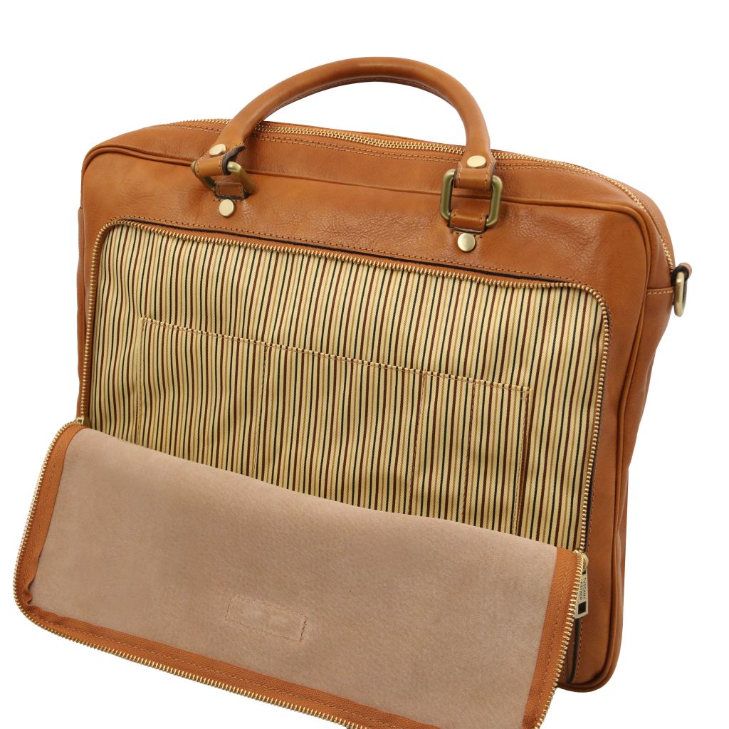 Pisa - skórzana teczka na laptopa z przednią kieszenią