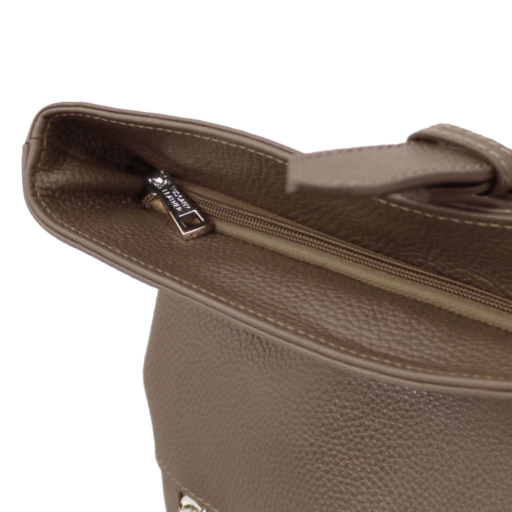 London - damski plecak z miękkiej skóry