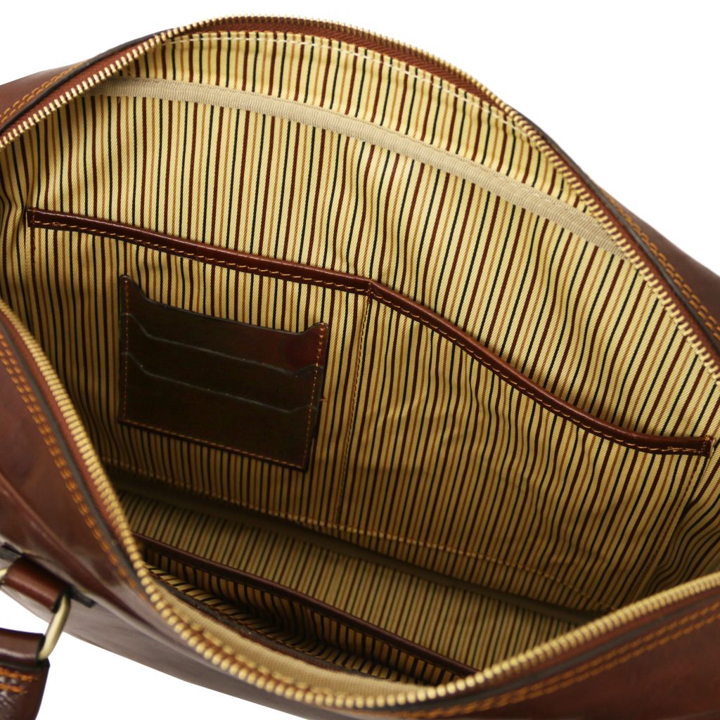 Urbino - skórzana teczka na laptopa z przednią kieszenią