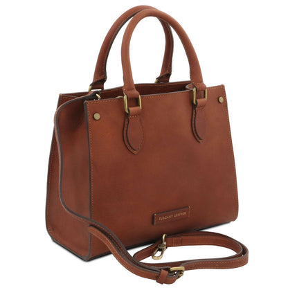 Woman - leather handbag