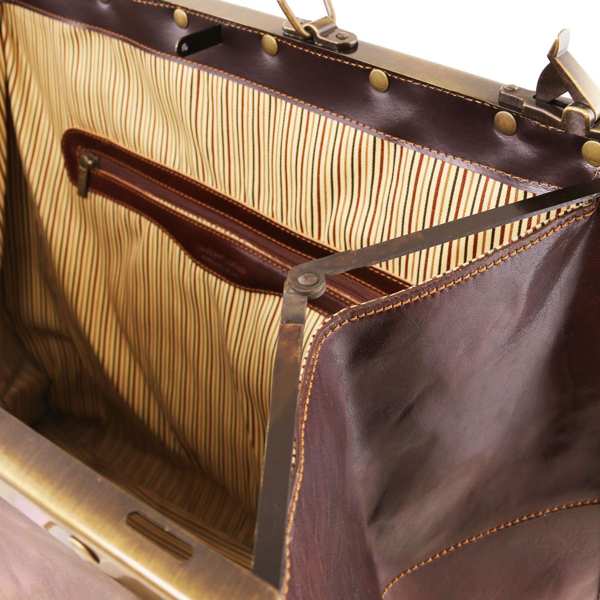 Madrid - leather travel trunk - small