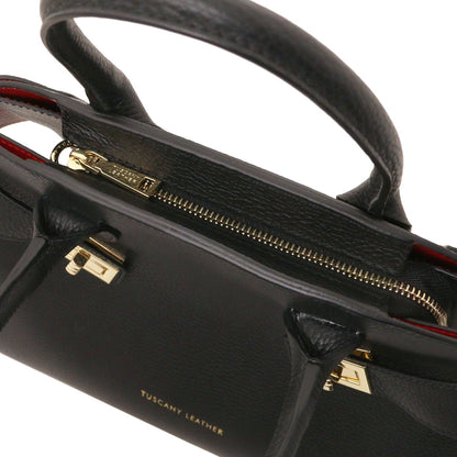 Coccola - leather handbag