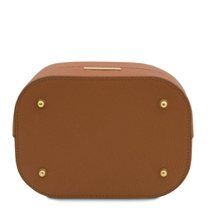 TL Bag - leather bucket bag