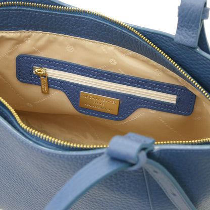 Libra - leather shoulder bag