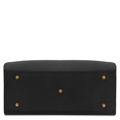 Woman - leather handbag