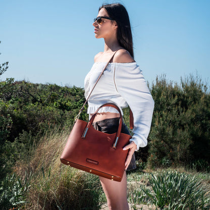 Olimpia - leather handbag