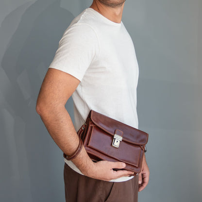 Max - leather pouch