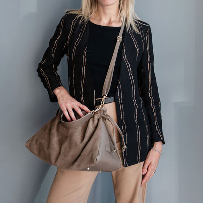 Allure - torebka typu shopper z miękkiego zamszu