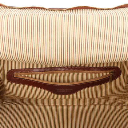 TL Voyager - leather travel bag with side pockets