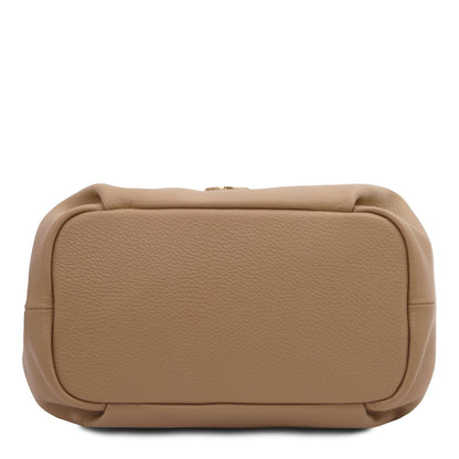 Nora - soft leather bag