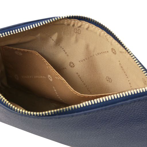 Diva - skórzana torebka-kopertówka z łańcuszkiem