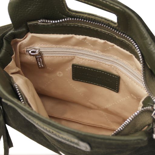 Nomade - zamszowa torebka na ramię z frędzlami