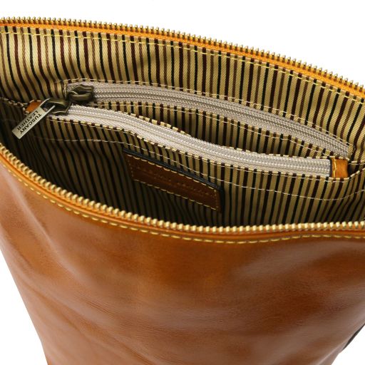 Giusi - skórzana torebka na ramię