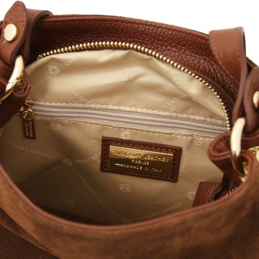 Nomade - zamszowa torebka na ramię z frędzlami