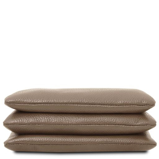 Sia - torebka-kopertówka z miękkiej skóry